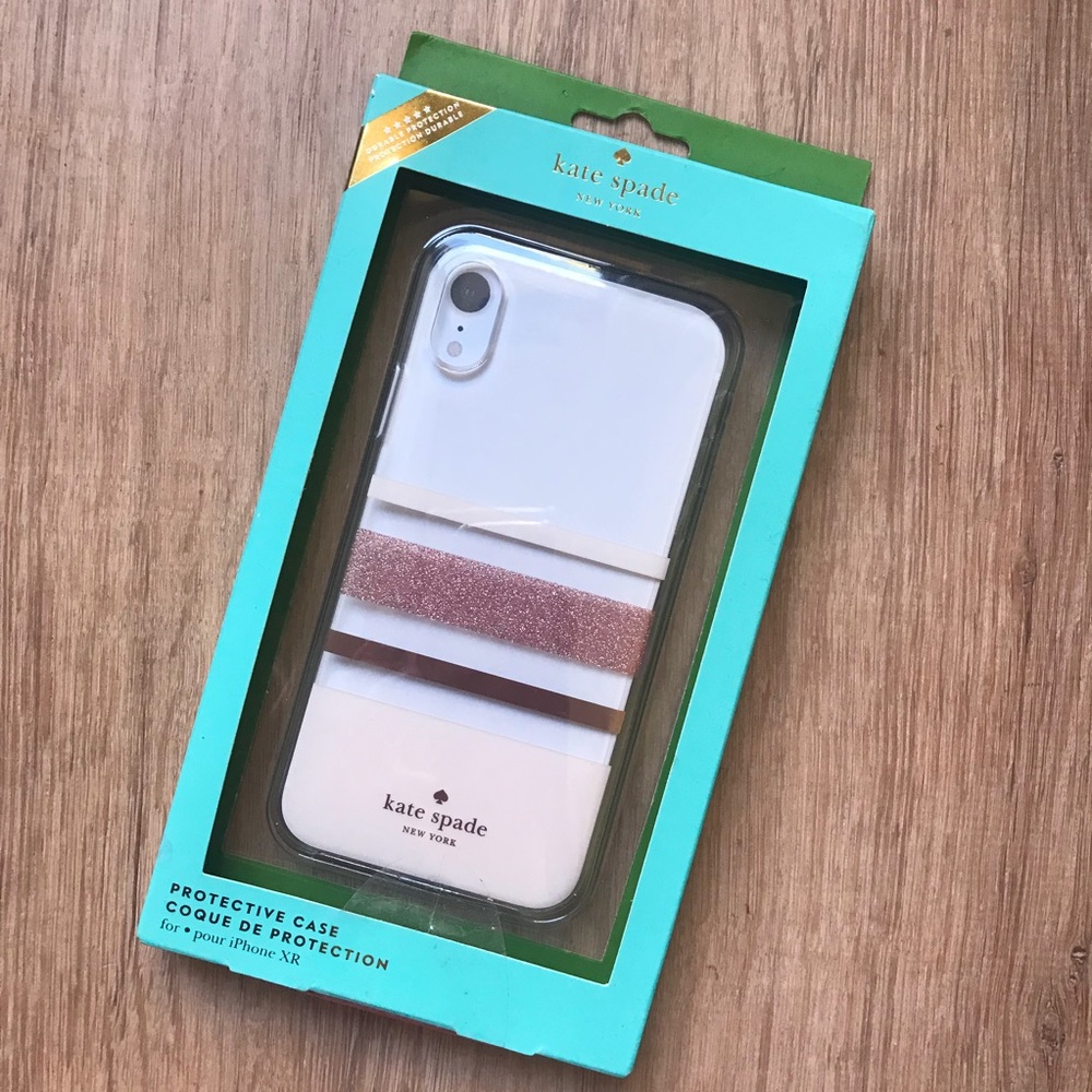 •iPhone Case•